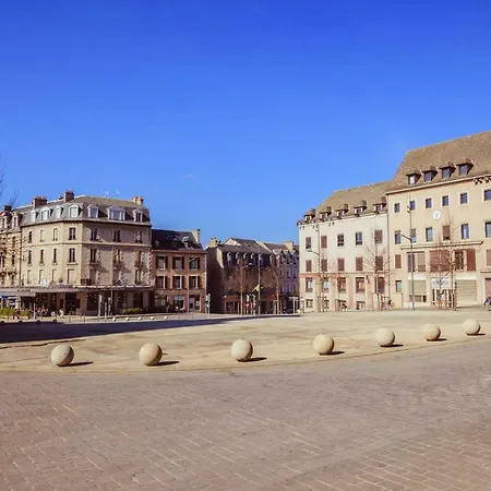 Apartment Sleep In Place Foch Centre Historique-vieux *